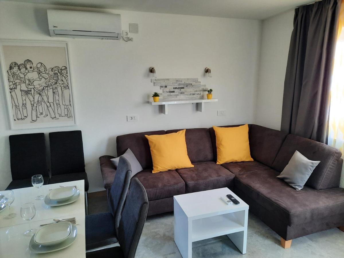 Apartmani Scripea Škrip Eksteriør bilde